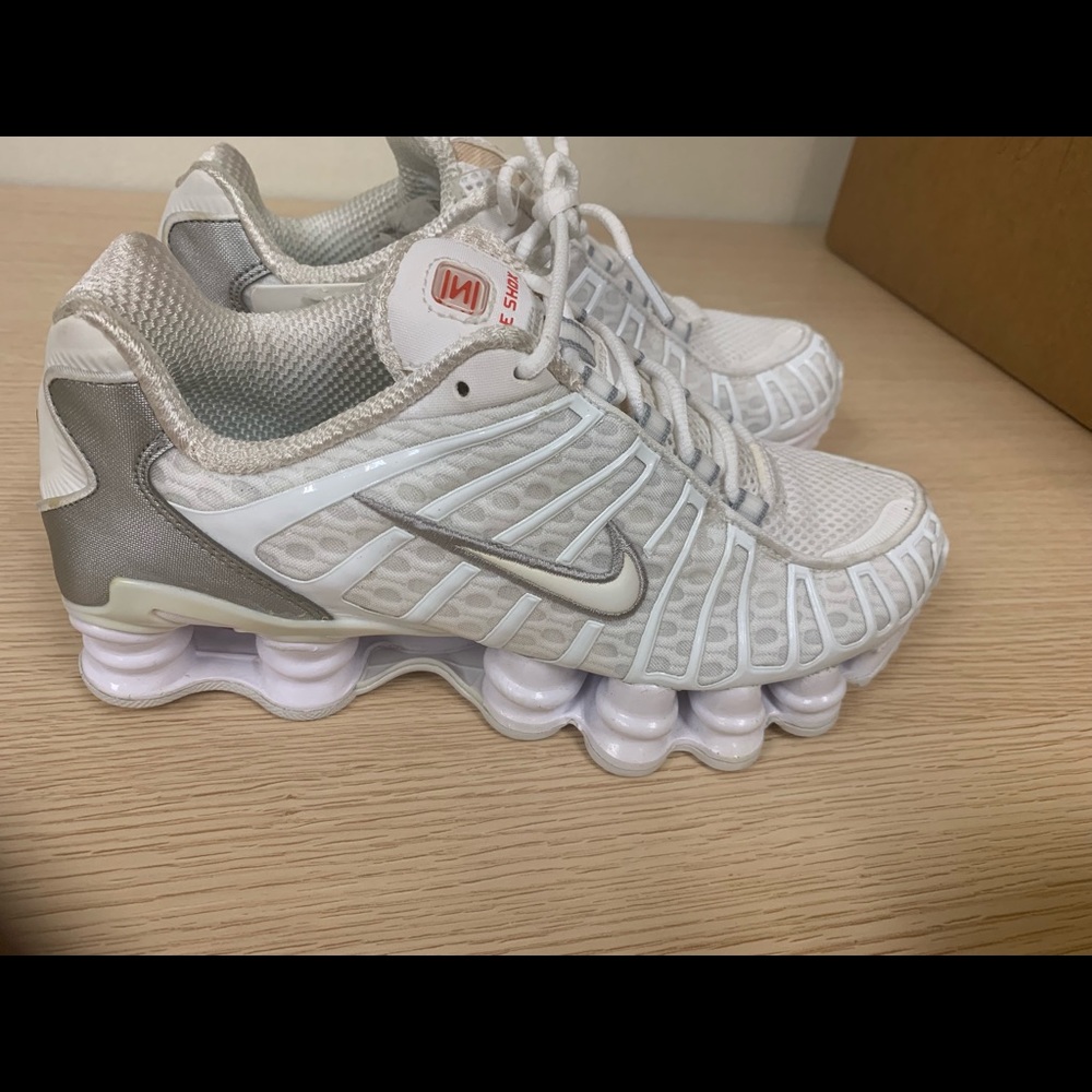 Nike